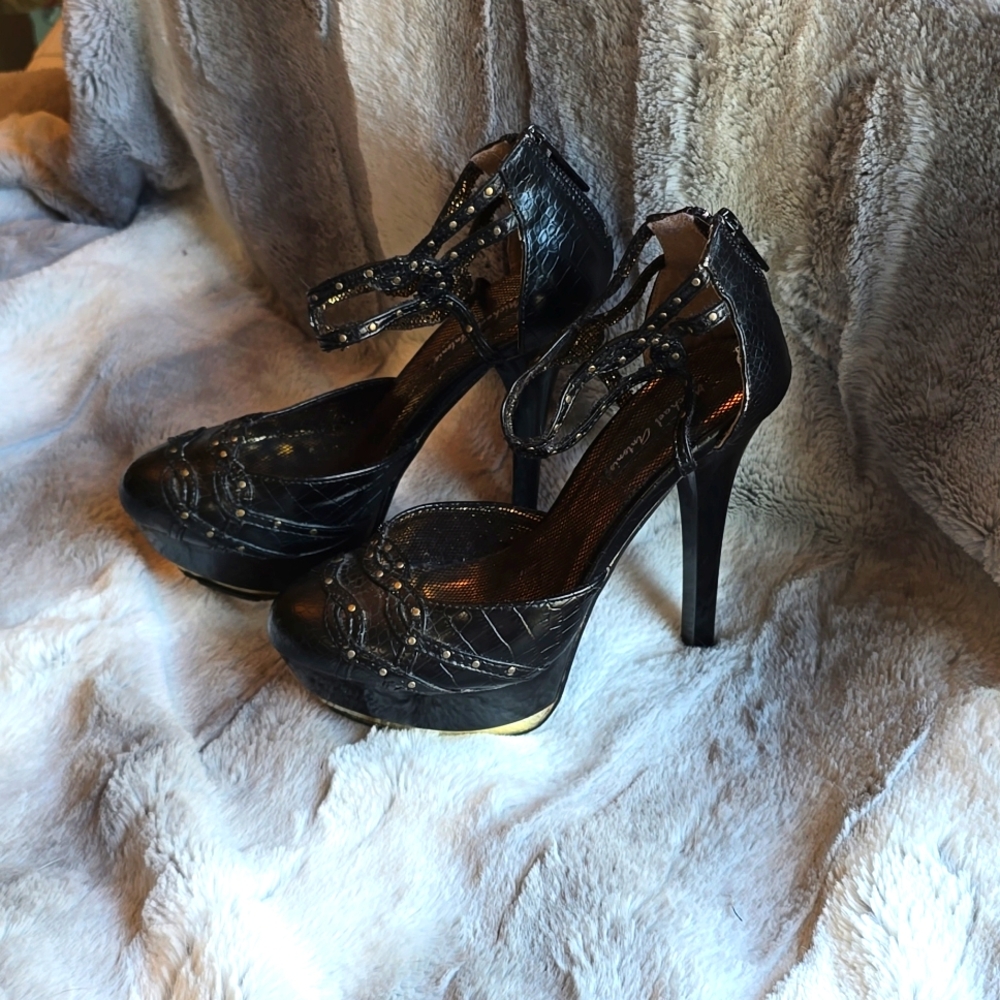 Michael Antonio Black Platform Heels